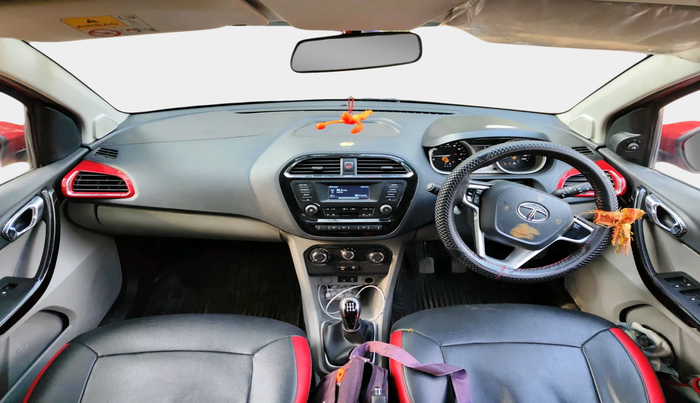 2017 Tata Tiago XZ PETROL, Petrol, Manual, 58,210 km, interior