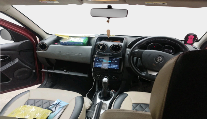 2017 Renault Duster 85 PS RXS MT DIESEL, Diesel, Manual, 1,09,350 km, interior