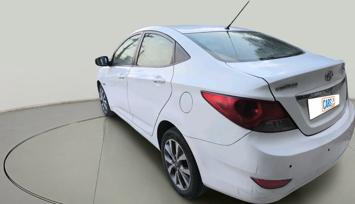 2014 Hyundai Verna FLUIDIC 1.6 CRDI SX, Diesel, Manual, 80,000 km, exterior