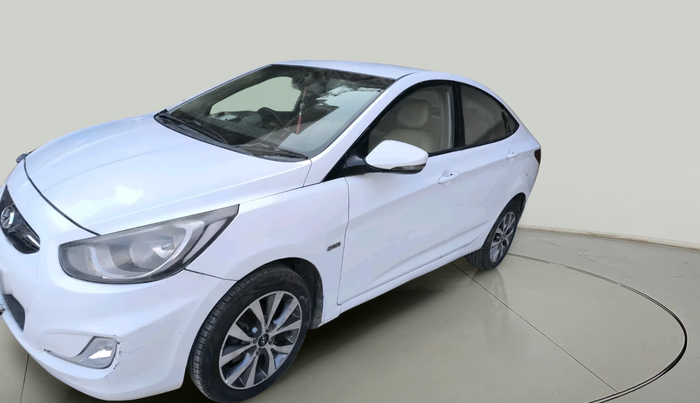 2014 Hyundai Verna FLUIDIC 1.6 CRDI SX, Diesel, Manual, 80,000 km, exterior