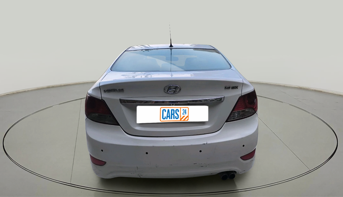 2014 Hyundai Verna FLUIDIC 1.6 CRDI SX, Diesel, Manual, 80,000 km, exterior