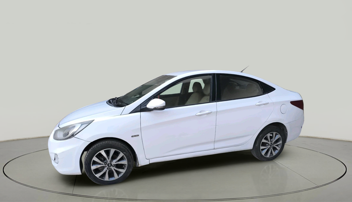 2014 Hyundai Verna FLUIDIC 1.6 CRDI SX, Diesel, Manual, 80,000 km, exterior