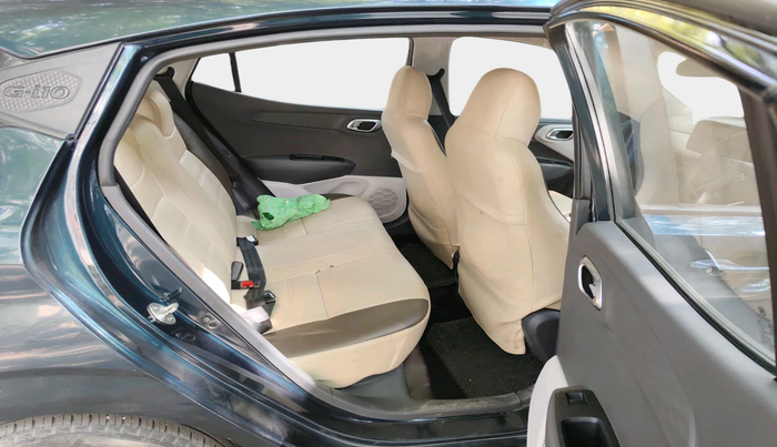 2020 Hyundai Grand i10 SPORTZ AT 1.2 KAPPA VTVT, Petrol, Automatic, 29,761 km, interior