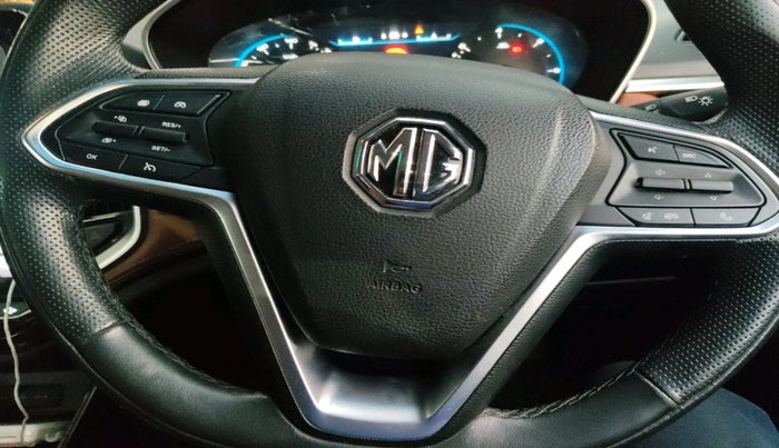 2020 MG HECTOR PLUS SHARP 1.5 PETROL TURBO DCT 6-STR, Petrol, Automatic, 60,500 km, interior