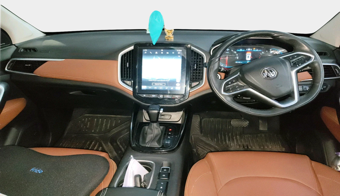 2020 MG HECTOR PLUS SHARP 1.5 PETROL TURBO DCT 6-STR, Petrol, Automatic, 60,500 km, interior