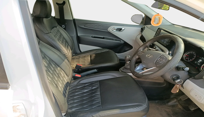 2024 Hyundai GRAND I10 NIOS SPORTZ 1.2 KAPPA VTVT, Petrol, Manual, 5,961 km, interior