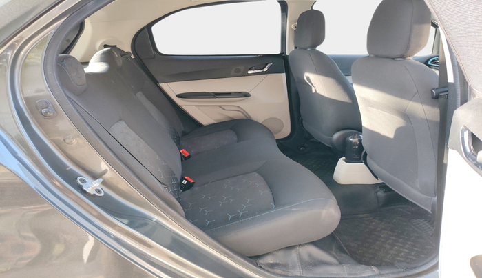 2023 Tata TIAGO EV XZ PLUS LONG RANGE, Electric, Automatic, 6,386 km, interior