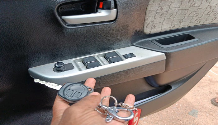 2013 Maruti Wagon R 1.0 VXI, Petrol, Manual, 55,917 km, interior