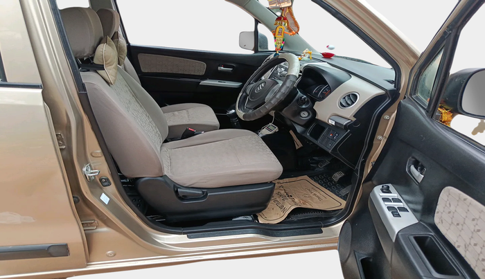 2013 Maruti Wagon R 1.0 VXI, Petrol, Manual, 55,917 km, interior