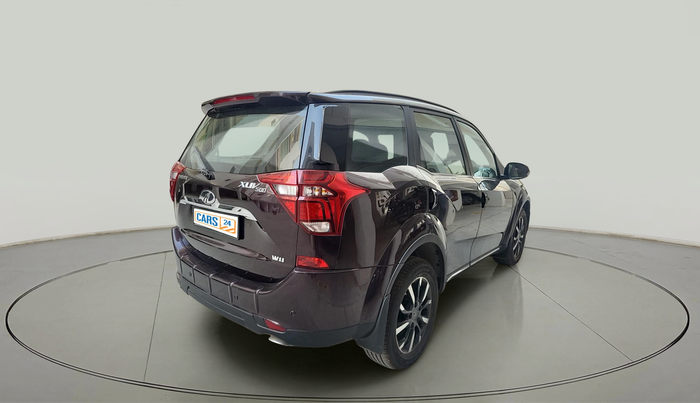 2018 Mahindra XUV500 W11(O), Diesel, Manual, 1,04,470 km, exterior