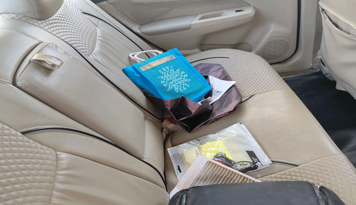 2016 Maruti Ciaz ZXI, Petrol, Manual, 1,54,481 km, interior