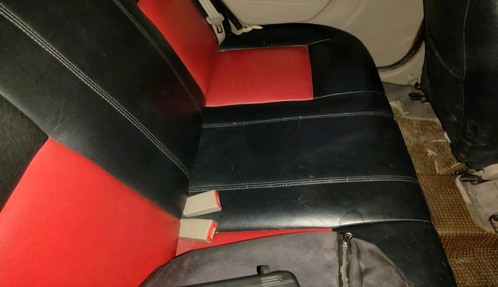 2010 Mahindra Renault Logan GLX 1.4, Petrol, Manual, 40,280 km, interior