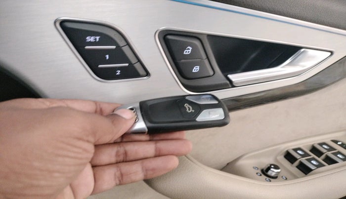 2018 Audi Q7 45 TDI QUATTRO PREMIUM PLUS, Diesel, Automatic, 67,508 km, interior