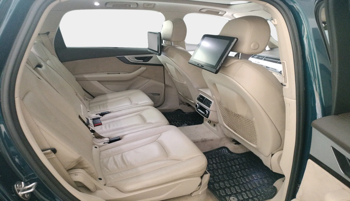 2018 Audi Q7 45 TDI QUATTRO PREMIUM PLUS, Diesel, Automatic, 67,508 km, interior