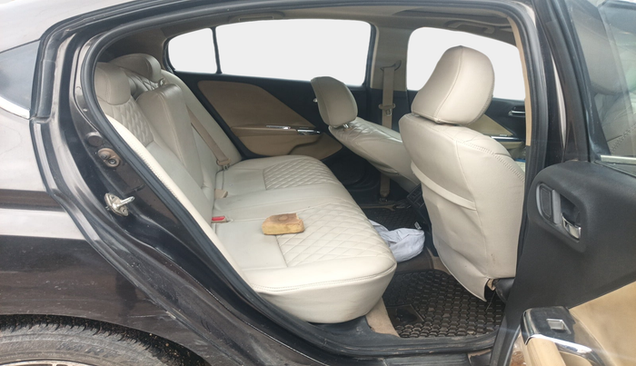 2014 Honda City 1.5L I-VTEC VX, Petrol, Manual, 1,12,127 km, interior
