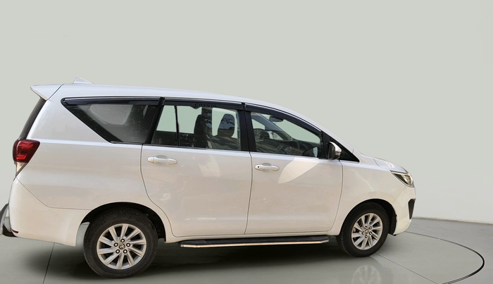 2022 Toyota Innova Crysta 2.4 G 7 STR, Diesel, Manual, 1,59,065 km, exterior