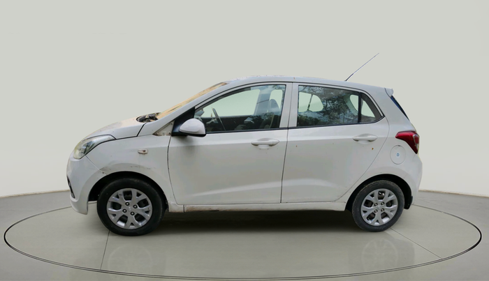 2015 Hyundai Grand i10 MAGNA 1.1 CRDI, Diesel, Manual, 1,30,311 km, exterior