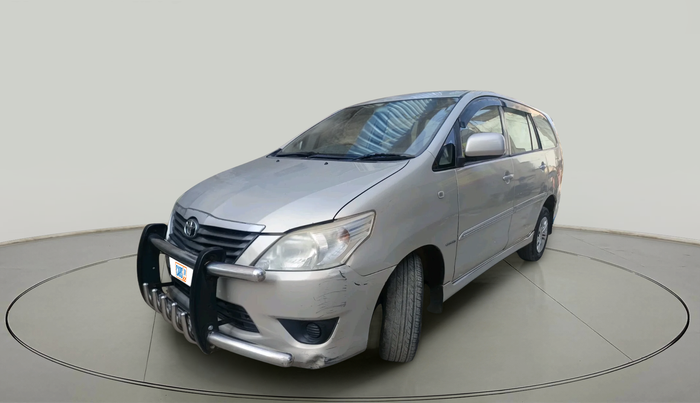2013 Toyota Innova 2.5 GX 8 STR, Diesel, Manual, 2,50,762 km, exterior