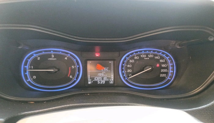 2019 Maruti Vitara Brezza ZDI, Diesel, Manual, 1,08,518 km, interior