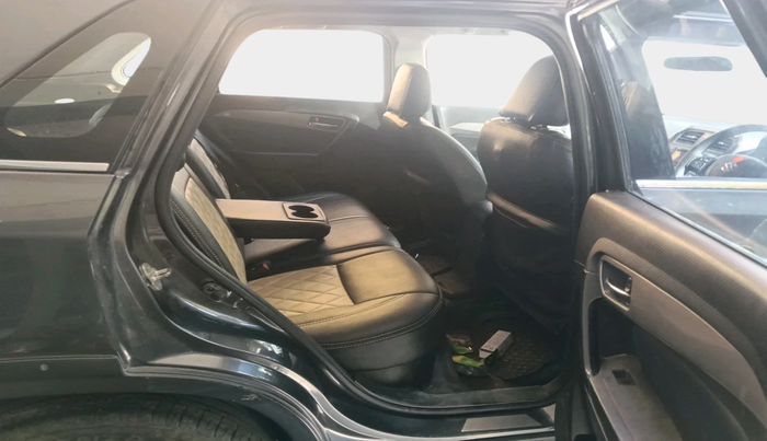 2019 Maruti Vitara Brezza ZDI, Diesel, Manual, 1,08,518 km, interior