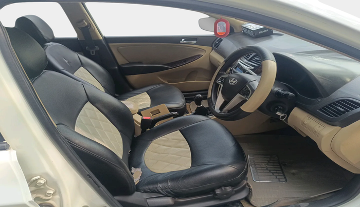 2012 Hyundai Verna FLUIDIC 1.6 CRDI SX, Diesel, Manual, 1,59,554 km, interior