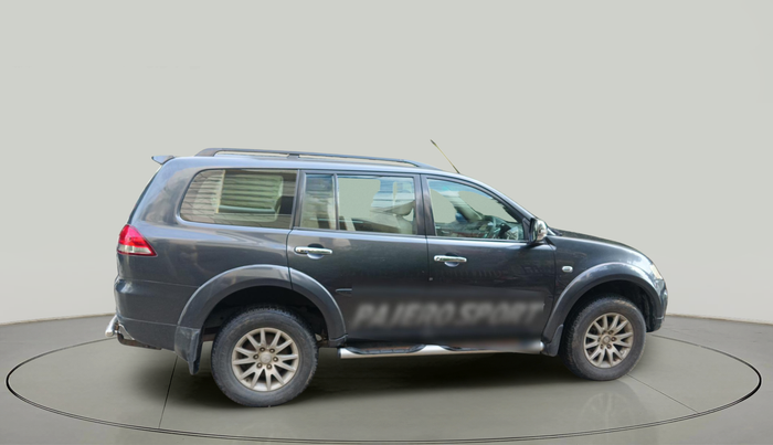2015 Mitsubishi Pajero Sport 2.5 AT 4X2, Diesel, Automatic, 98,482 km, exterior