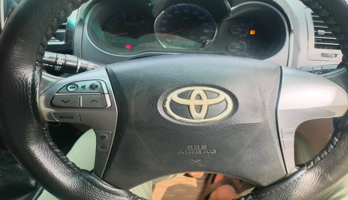 2015 Toyota Fortuner 3.0 4X4 MT, Diesel, Manual, 1,24,481 km, interior