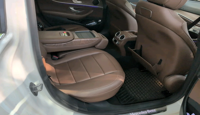 2018 Mercedes Benz E Class E 220 D, Diesel, Automatic, 74,595 km, interior