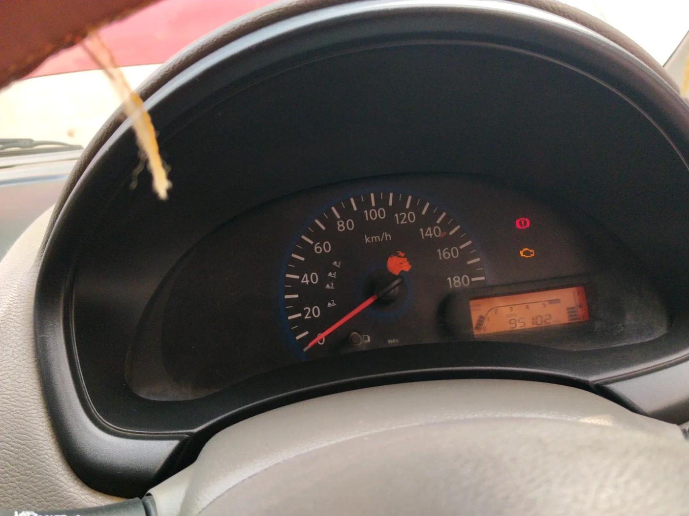 2015 Datsun Go T, Petrol, Manual, 95,102 km, interior