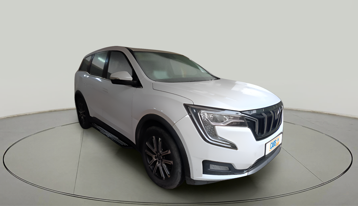 2022 Mahindra XUV700 AX 5 P MT 7 STR, Petrol, Manual, 21,365 km, exterior