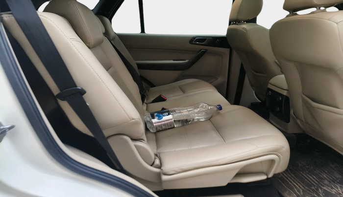 2019 Ford Endeavour TITANIUM PLUS 3.2 4X4 AT SUNROOF, Diesel, Automatic, 1,10,887 km, interior