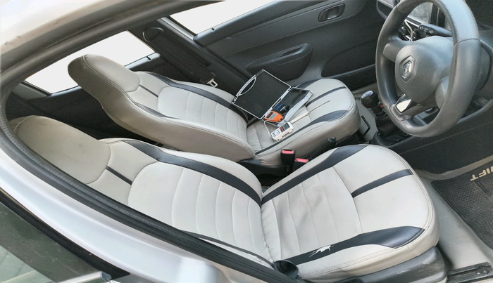 2016 Renault Kwid RXT 0.8, Petrol, Manual, 77,970 km, interior