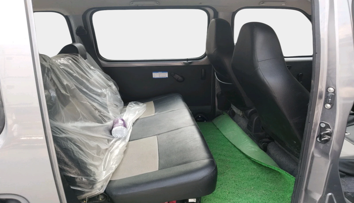 2024 Maruti Eeco 5 STR AC, Petrol, Manual, 15,207 km, interior