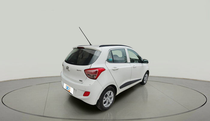 2016 Hyundai Grand i10 SPORTZ 1.2 KAPPA VTVT, Petrol, Manual, 47,574 km, exterior