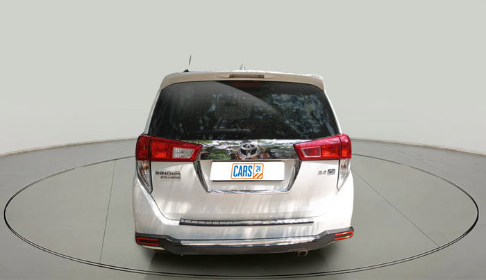 2023 Toyota Innova Crysta 2.4 ZX 7STR, Diesel, Manual, 49,727 km, exterior