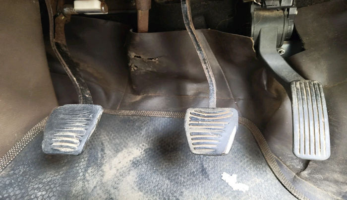 2012 Mahindra XUV500 W6, Diesel, Manual, 1,42,058 km, interior