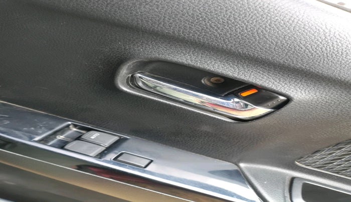 2013 Maruti Wagon R Stingray LXI, Petrol, Manual, 60,233 km, interior