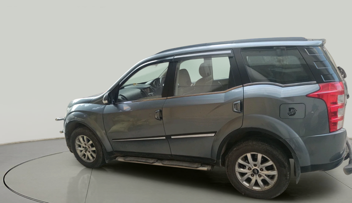 2015 Mahindra XUV500 W10, Diesel, Manual, 1,19,455 km, exterior