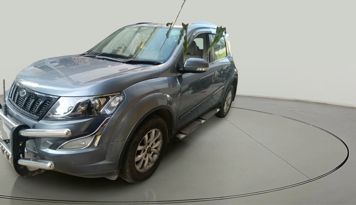 2015 Mahindra XUV500 W10, Diesel, Manual, 1,19,455 km, exterior