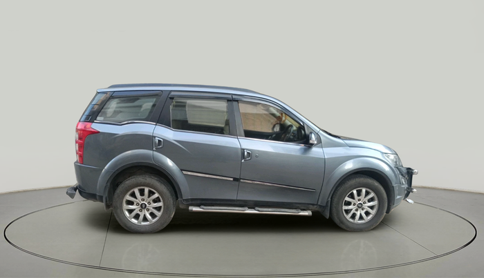 2015 Mahindra XUV500 W10, Diesel, Manual, 1,19,455 km, exterior