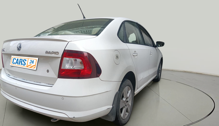2016 Skoda Rapid STYLE 1.5 TDI, Diesel, Manual, 1,11,282 km, exterior