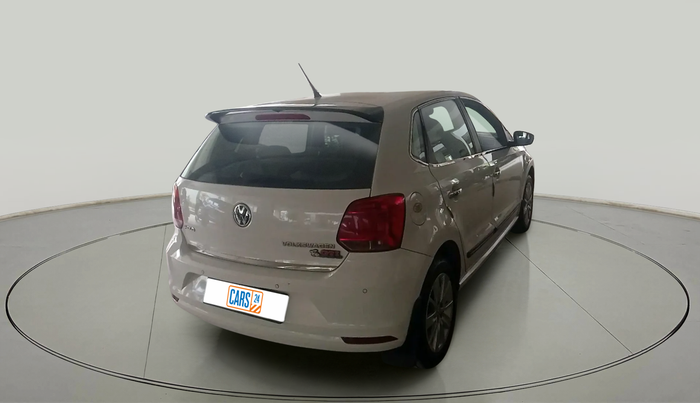 2017 Volkswagen Polo HIGHLINE1.2L, Petrol, Manual, 1,26,054 km, exterior