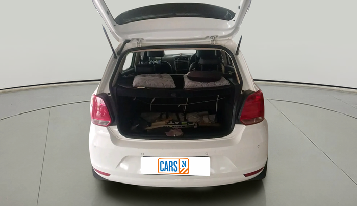 2017 Volkswagen Polo HIGHLINE1.2L, Petrol, Manual, 1,26,054 km, exterior