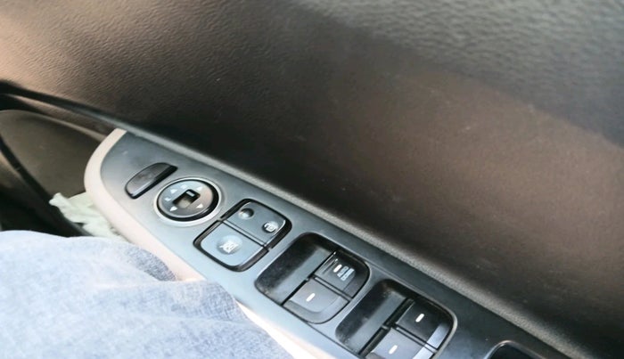 2014 Hyundai Xcent S (O) 1.2, Petrol, Manual, 87,255 km, interior