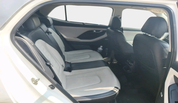 2022 Hyundai Creta SX (O) 1.5 DIESEL, Diesel, Manual, 1,14,198 km, interior