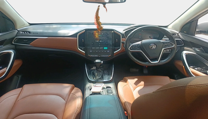 2020 MG HECTOR PLUS SHARP 1.5 PETROL TURBO DCT 6-STR, Petrol, Automatic, 35,882 km, interior