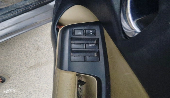 2018 Honda City 1.5L I-VTEC ZX CVT, Petrol, Automatic, 1,68,813 km, interior