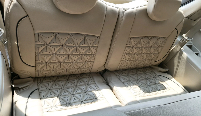 2016 Maruti Ertiga ZDI SHVS, Diesel, Manual, 2,08,487 km, interior