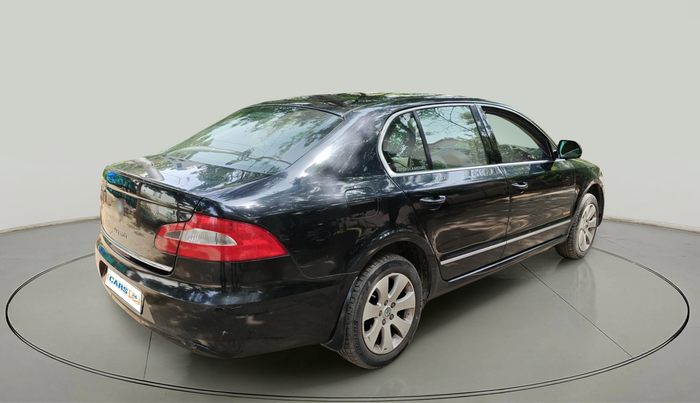 2011 Skoda Superb ELEGANCE 1.8 TSI MT, Petrol, Manual, 1,00,822 km, exterior