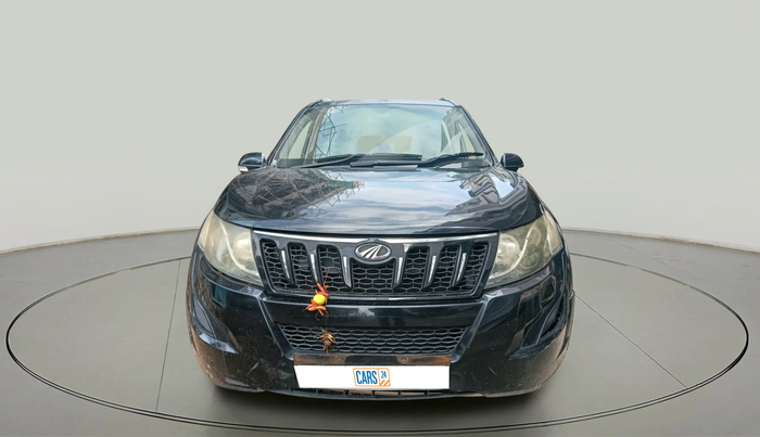 2016 Mahindra XUV500 W6, Diesel, Manual, 96,444 km, exterior